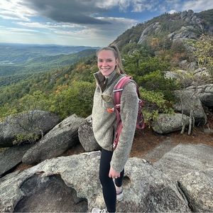 Meet your Posher, Samantha